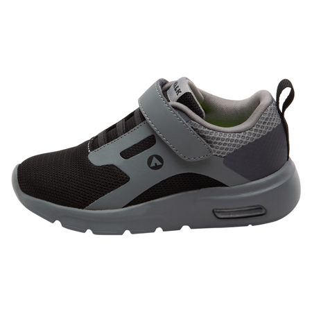 Payless nikes deals