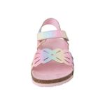 Sandalias-planas-para-niña-pequeña