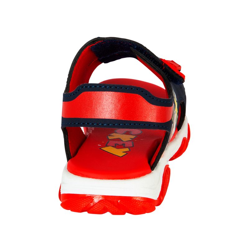 Sandalias-con-diseño-de-Mickey-para-niño-pequeño